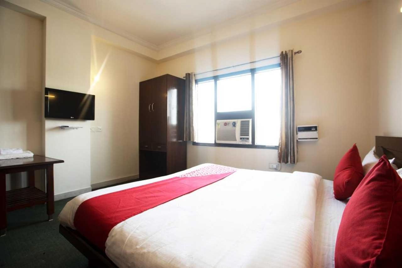 Hotel O Devi Palace Ґурґаон Екстер'єр фото